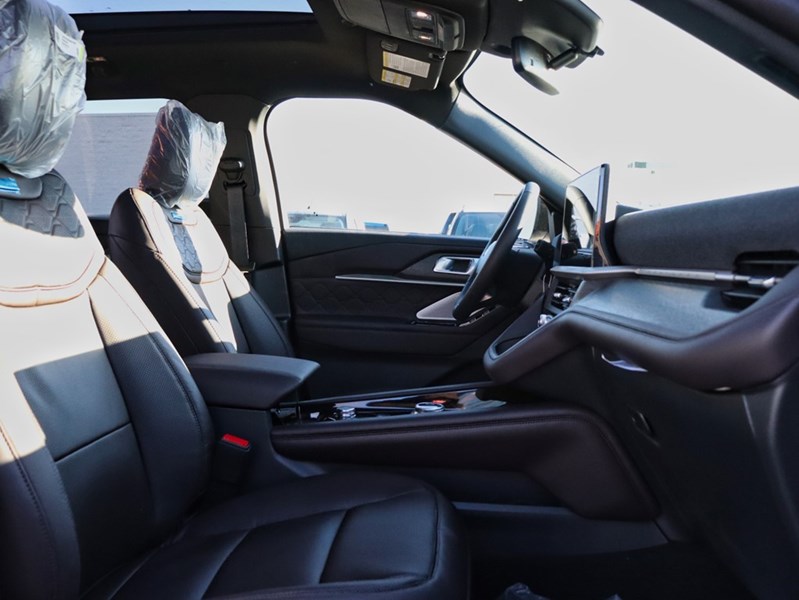 2026 Ford Explorer Platinum | 4WD | Lux Leather Pkg | 21S