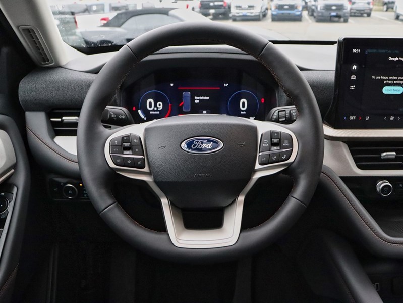 2026 Ford Explorer Active | 4WD | Roof | Comf Pkg | Prem 20S