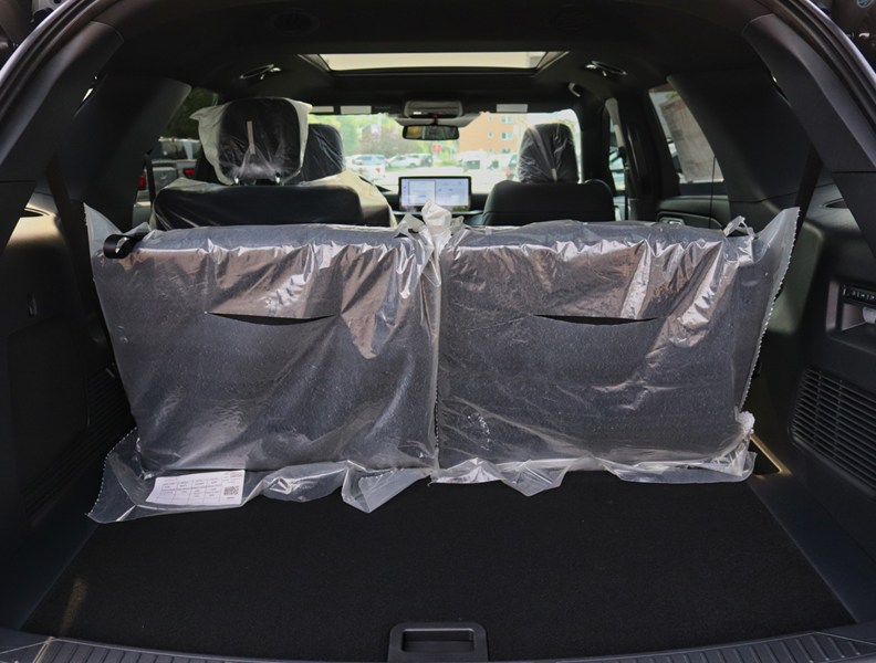 2026 Ford Explorer ST | 4WD | Roof | 360 | Adptv Cruise | Tow | 21S