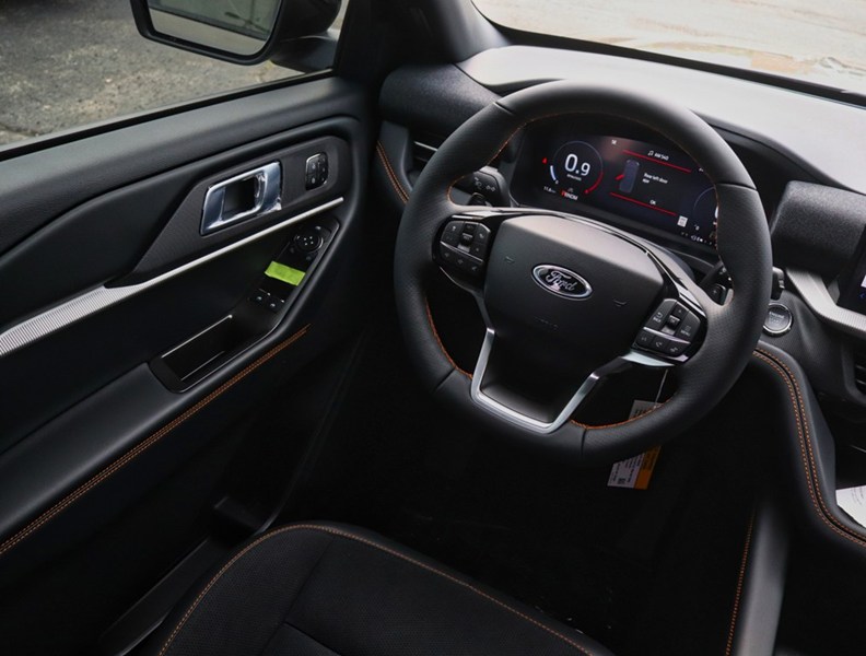 2026 Ford Explorer Tremor | 4X4 | 2.3L | Conv Pk