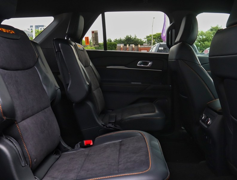 2026 Ford Explorer Tremor | 4X4 | 2.3L | Conv Pk
