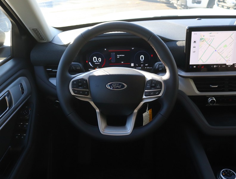 2026 Ford Explorer Active | 4WD