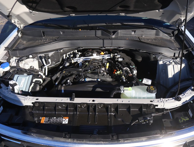 2026 Ford Explorer Active | 4WD