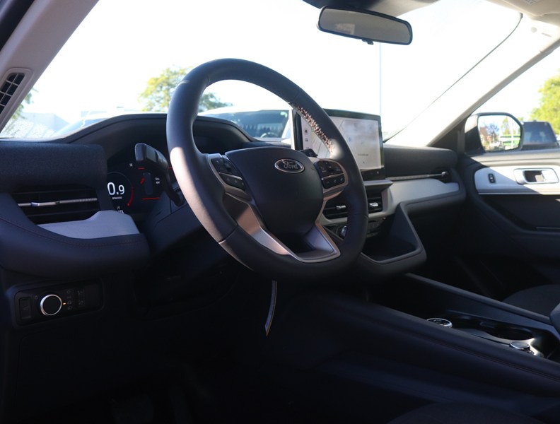2026 Ford Explorer Active | 4WD