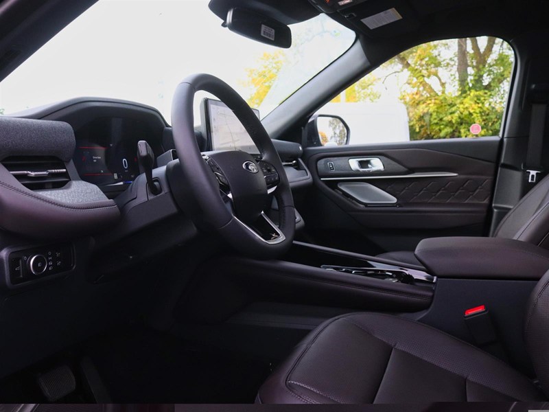 2026 Ford Explorer Platinum | 4WD | Lux Lthr Pkg | 21S