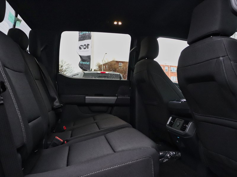 2026 FORD F-150 XLT | 4X4 | 2.7L | 302A | BLK PK PLS | 360 | 20S