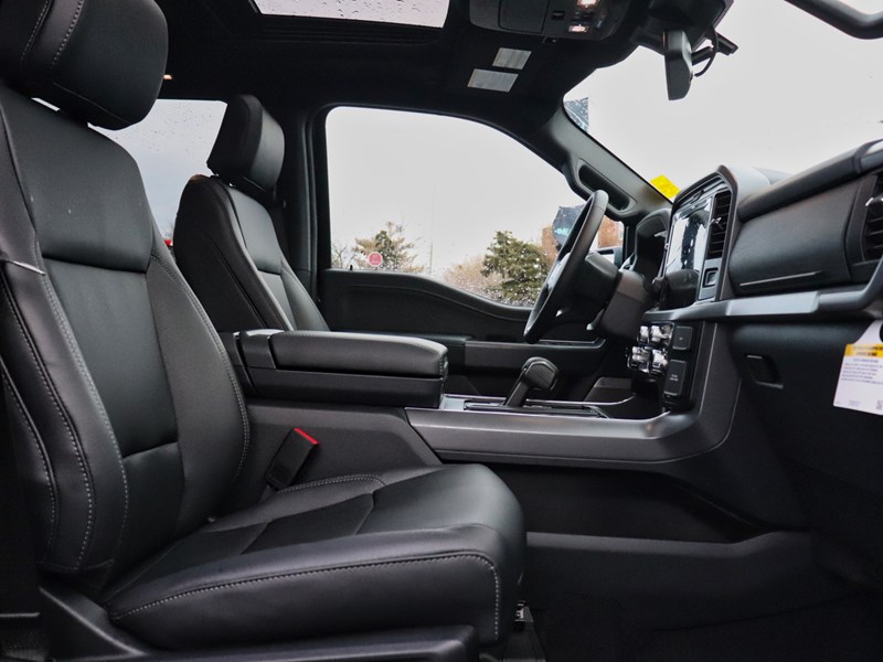 2026 FORD F-150 XLT | 4X4 | 2.7L | 303A | BLK PK PLS |ROOF |BD UTL