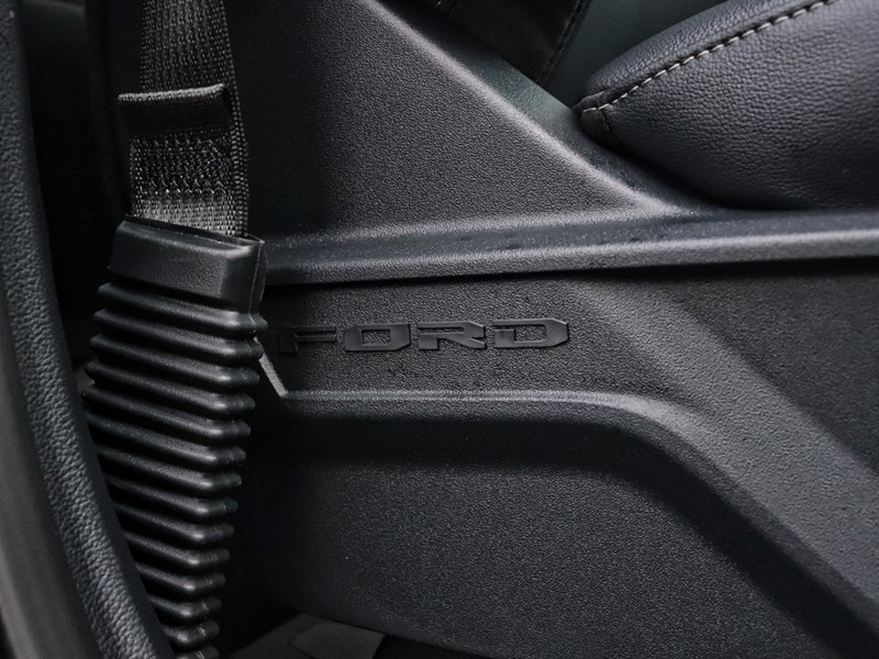 2026 FORD F-150 XLT | 4X4 | 2.7L | 303A | BLK PK PLS |ROOF |BD UTL