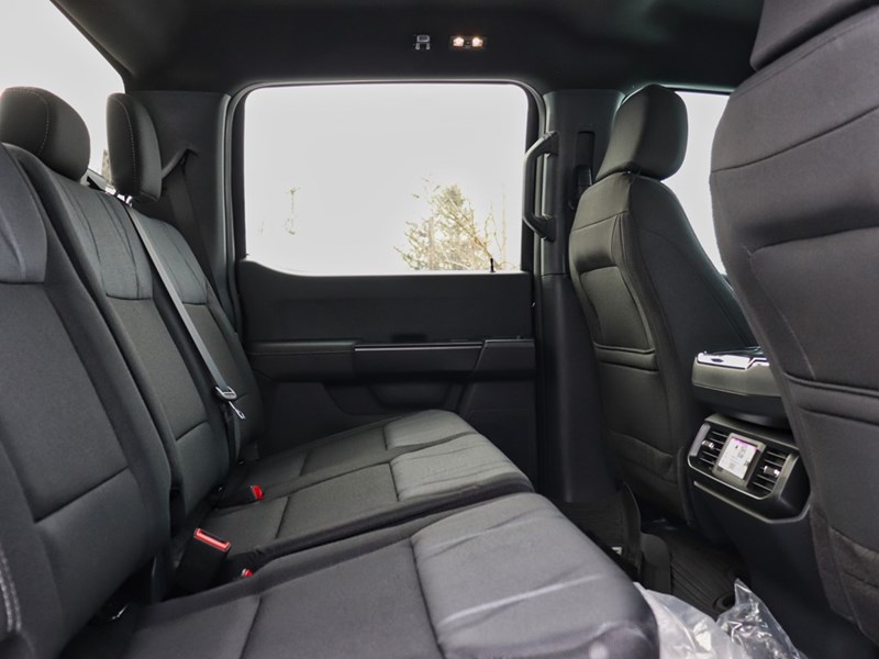 2026 Ford F-150 STX | 4X4 | 2.7L | 200A | 20s