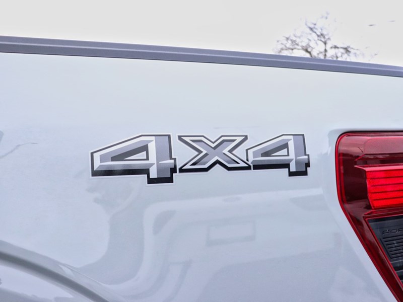 2026 Ford F-150 XLT | 4X4 | HYBRID | 302A | BLK PK | BED UTL | MOP
