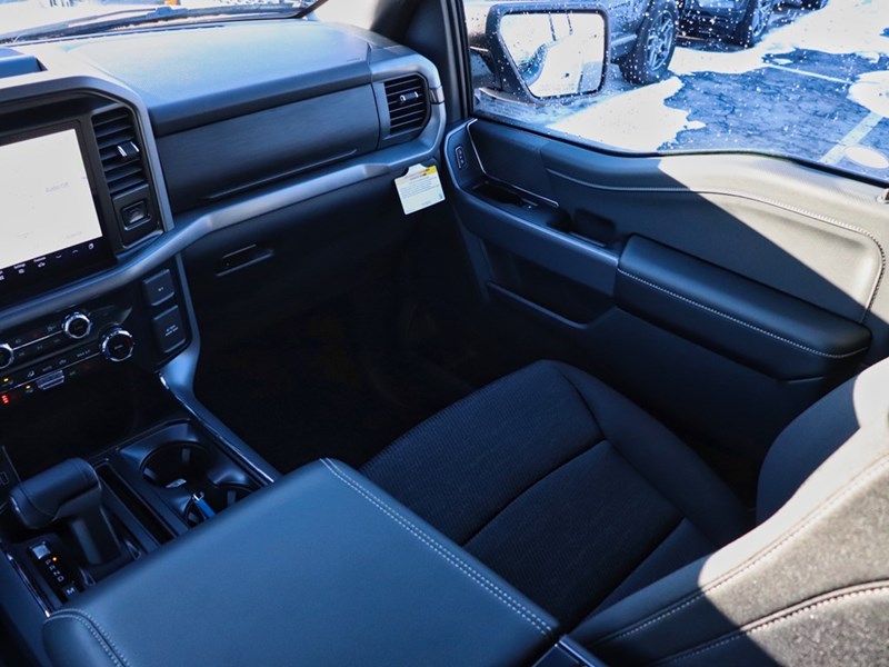 2026 Ford F-150 XLT | 4X4 | 5.0L | 302A | BLK PK PLS | BED UTL