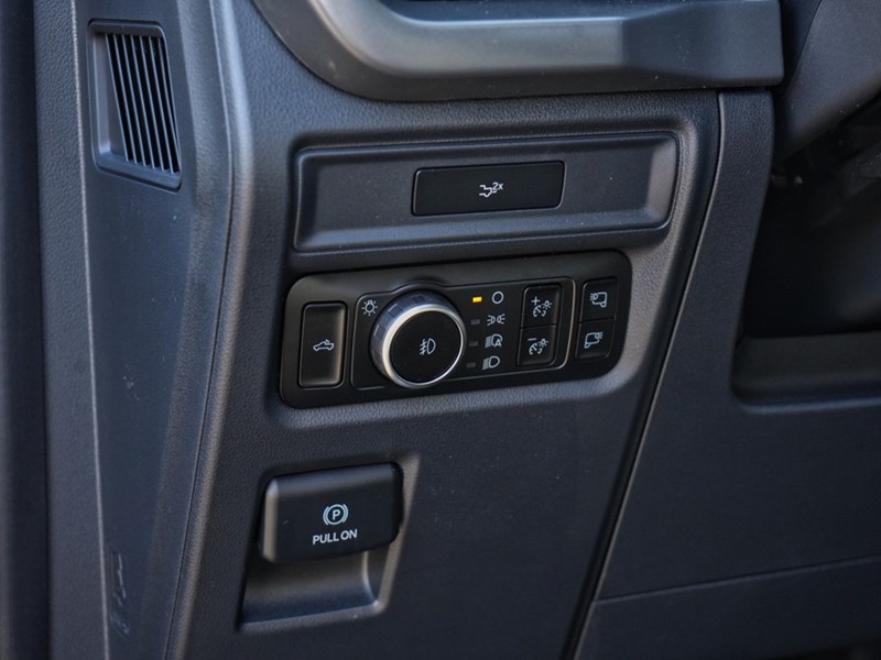 2026 Ford F-150 XLT | 4X4 | 3.5L | 302A | Blk Pk Pls |Bed Utl |20S