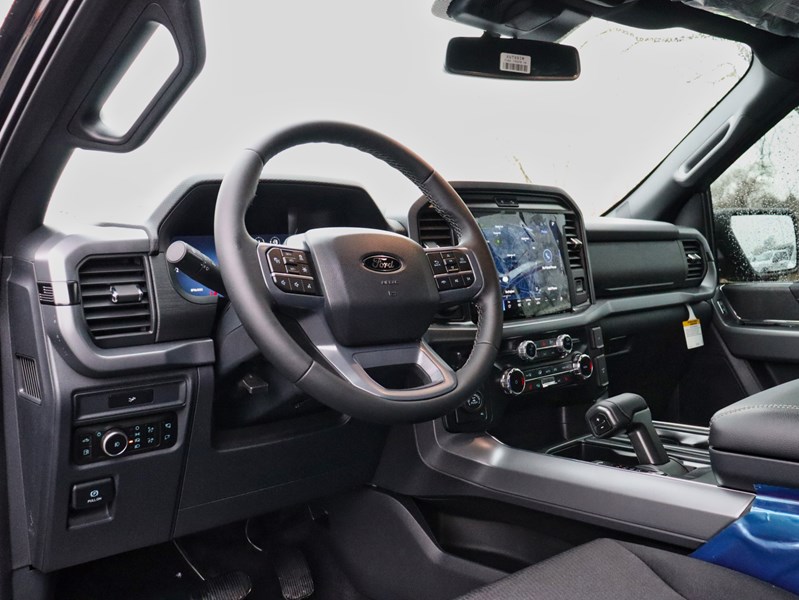 2026 Ford F-150 XLT | 4X4 | HYBRID | 302A | BLK PK | FX4 | BED UTL