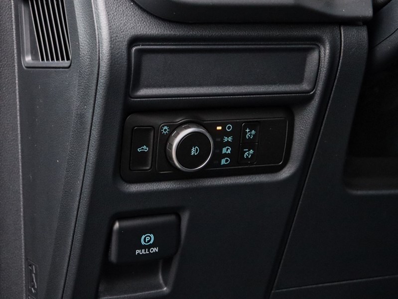 2026 Ford F-150 XLT | 4X4 | 2.7L | 301A |Blk Pk | 18S