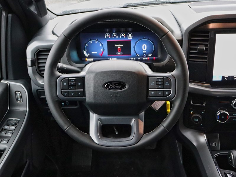 2026 Ford F-150 XLT | 4X4 | 2.7L | 301A |Blk Pk | 18S
