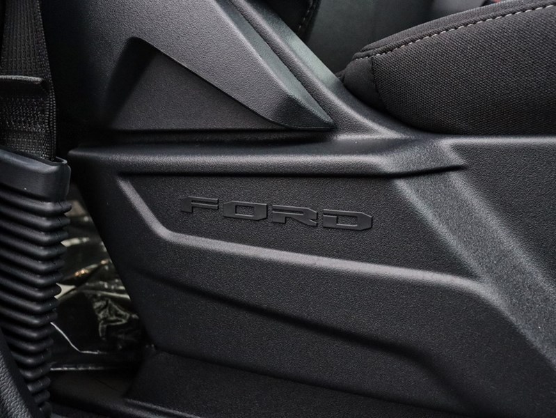 2026 Ford F-150 XLT | 4X4 | 2.7L | 301A |Blk Pk | 18S