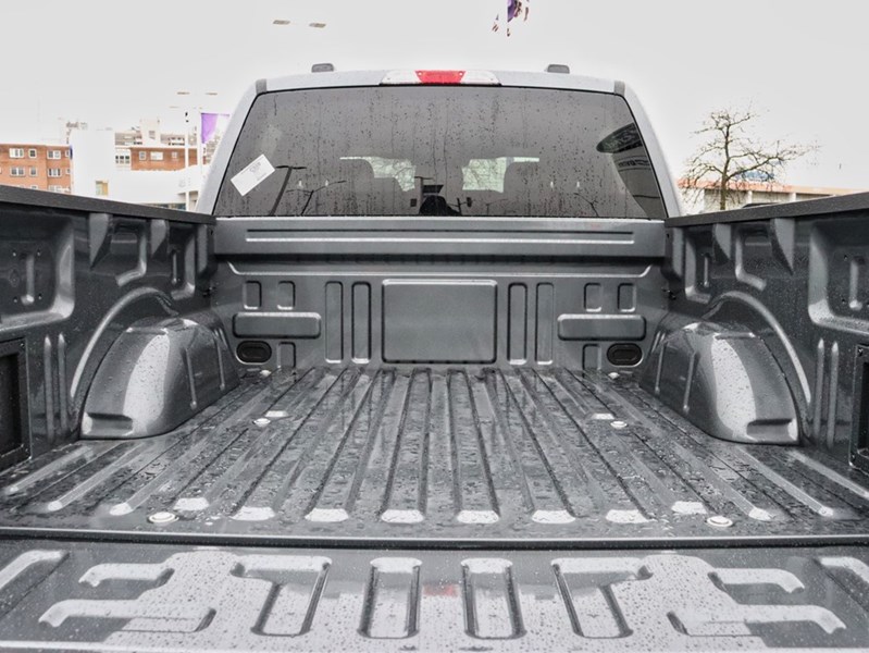 2026 Ford F-150 XLT | 4X4 | 2.7L | 301A |Blk Pk | 18S