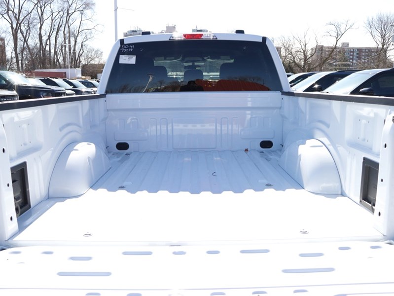 2026 Ford F-150 XLT | 4X4 | 3.5L | 301A | 157 | Blk Pk | Tow/Haul