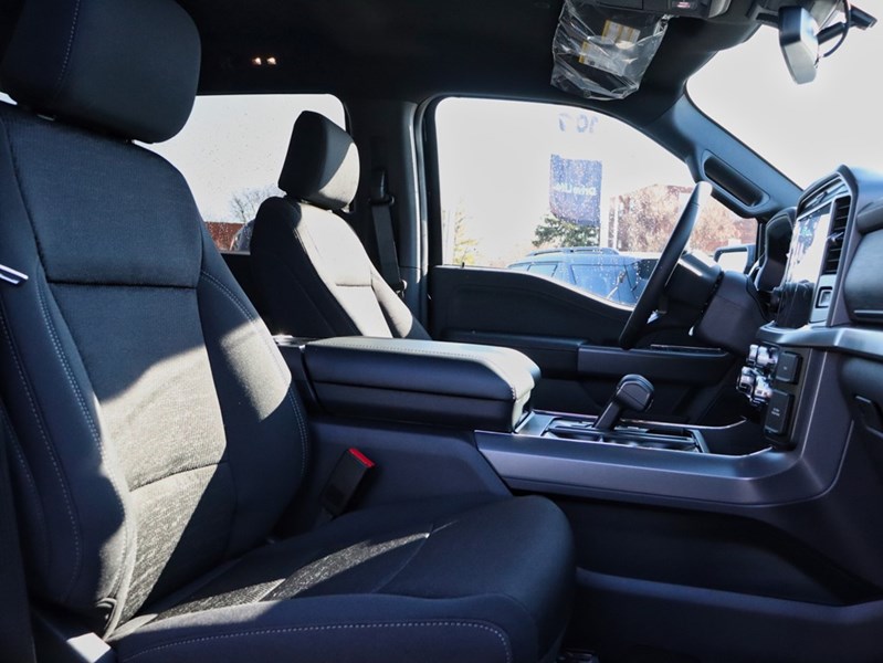 2026 Ford F-150 XLT | 4X4 | 3.5L | 302A | Blk Pk Pls | Bed Utl
