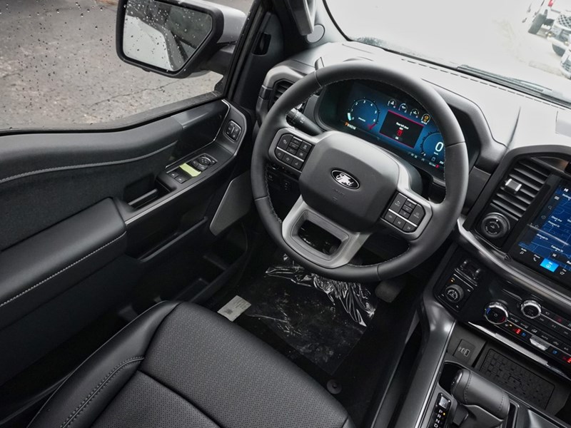 2026 Ford F-150 Lariat|4X4 |3.5L |502A |Blk Pk Pls |Roof |Bed Utl