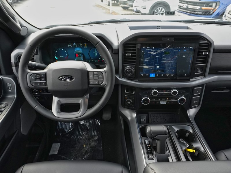 2026 Ford F-150 XLT | 4X4 | 3.5L | 303A |Blk Pk Pls| Roof| Bed Utl