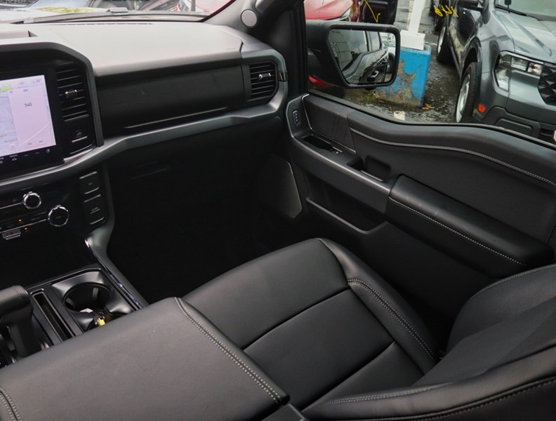 2026 Ford F-150 XLT | 4X4 | 3.5L | 303A | Blk Pk Pls | Tonneau