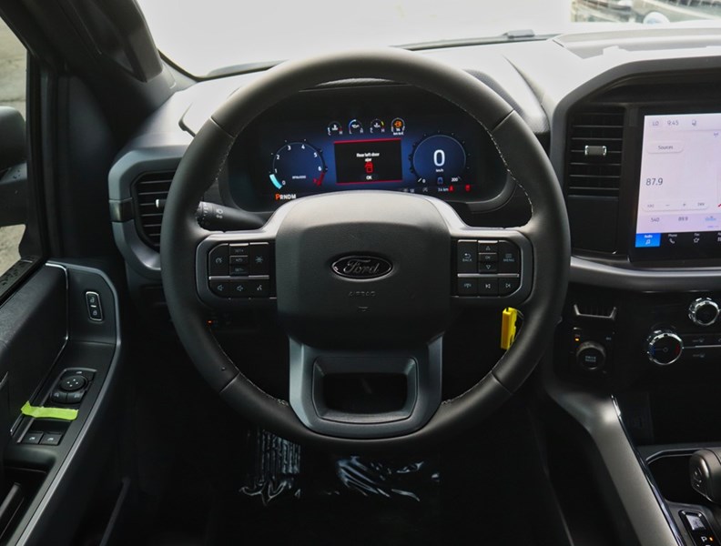 2026 Ford F-150 XLT | 4X4 | 2.7L | 301A | Blk Pkg