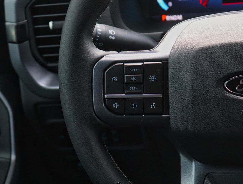 2026 Ford F-150 XLT | 4X4 | 2.7L | 301A | Blk Pkg