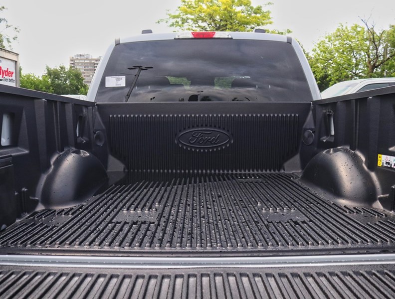 2026 Ford F-150 XLT | 4X4 | 2.7L | 301A | Blk Pkg