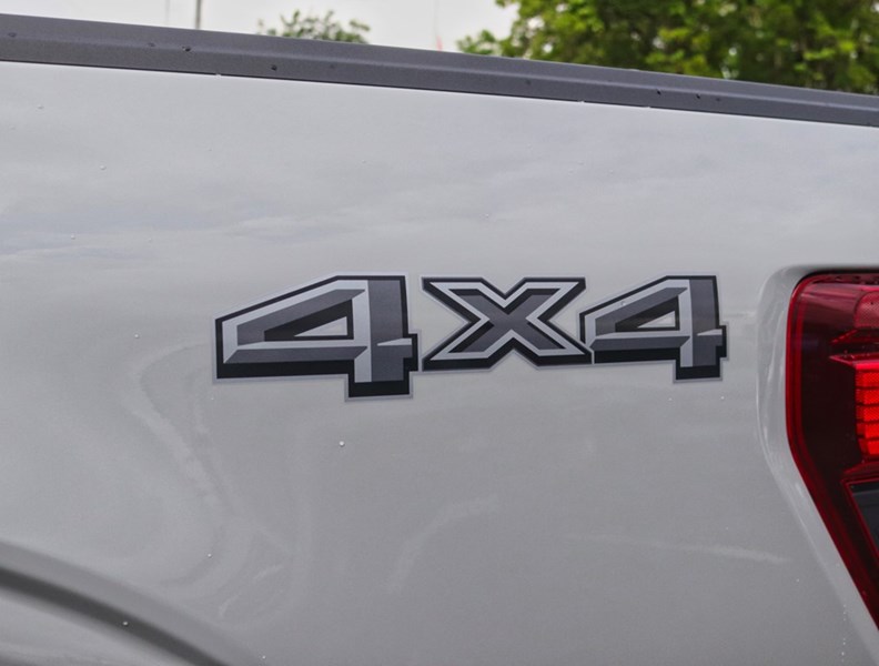 2026 Ford F-150 XLT | 4X4 | 2.7L | 301A | Blk Pkg