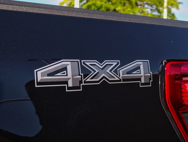2026 Ford F-150 XLT | 4X4 | 2.7L | 301A | Blk Pkg