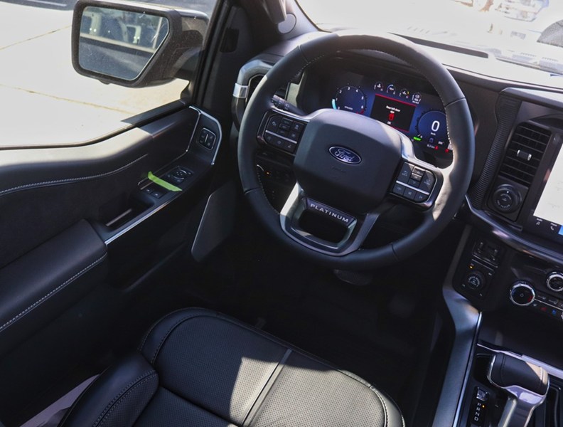 2026 Ford F-150 Platinum | 4X4 | Hybrid | 702A | Roof | Spray |22S