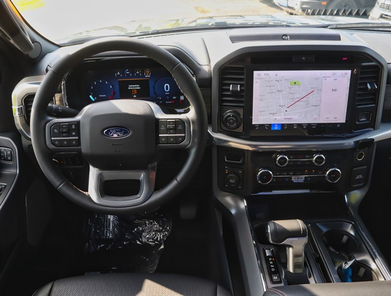 2026 Ford F-150 Lariat | 4X4 | 5.0L | 501A | Roof | Bed Utl
