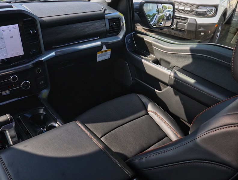 2026 Ford F-150 Lariat | 4X4 | 5.0L | 501A | Roof | Bed Utl