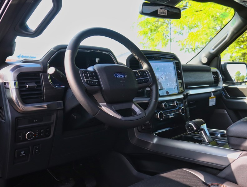 2026 Ford F-150 Lariat | 4X4 | 5.0L | 501A | Roof | Bed Utl