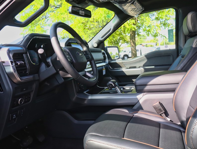 2026 Ford F-150 Lariat | 4X4 | 5.0L | 501A | Roof | Bed Utl