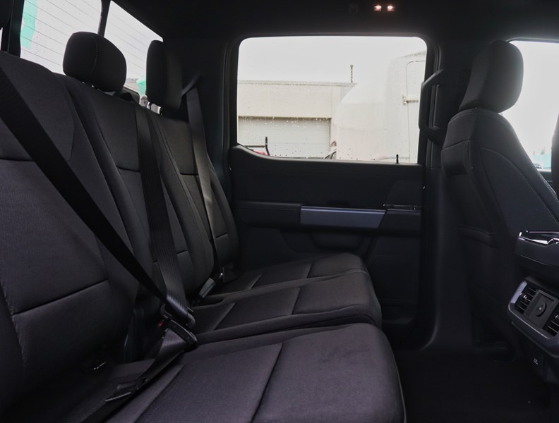2026 Ford F-150 XLT | 4X4 | 5.0L | 302A | Blk Pk Pls| Bed Utl
