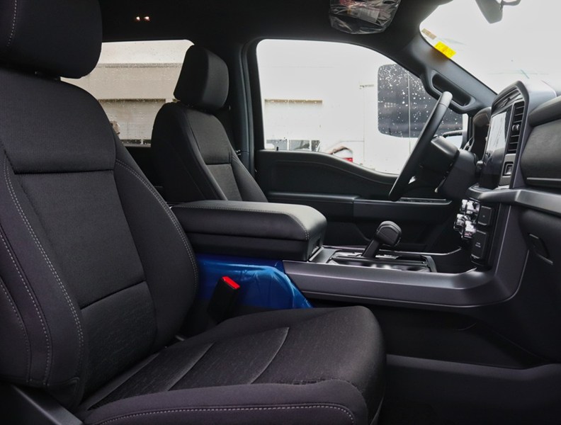 2026 Ford F-150 XLT | 4X4 | 5.0L | 302A | Blk Pk Pls| Bed Utl