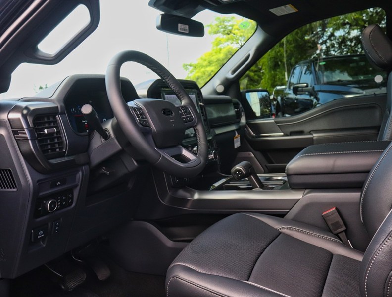 2026 Ford F-150 Lariat | 4X4 | 5.0L | 501A |Blk Pk |Roof |Bed Utl