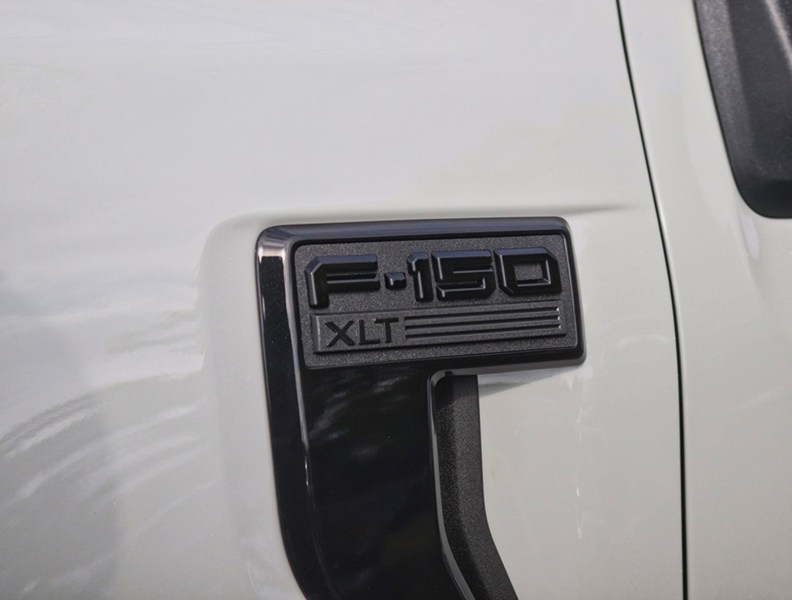 2026 Ford F-150 XLT | 4X4 | 5.0L | 303A | 157 | Blk Pk Pls | Roof