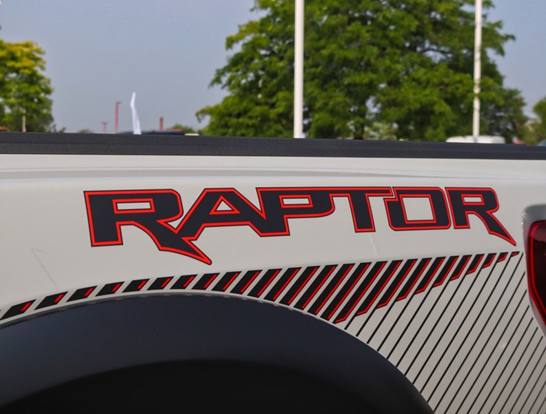 2026 Ford F-150 Raptor | 4X4 | 3.5L | 802A | Roof | Spay In