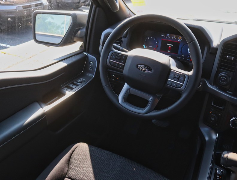 2026 Ford F-150 XLT | 4X4 | 5.0L | 302A | Blk Pk Pls | Bed Utl