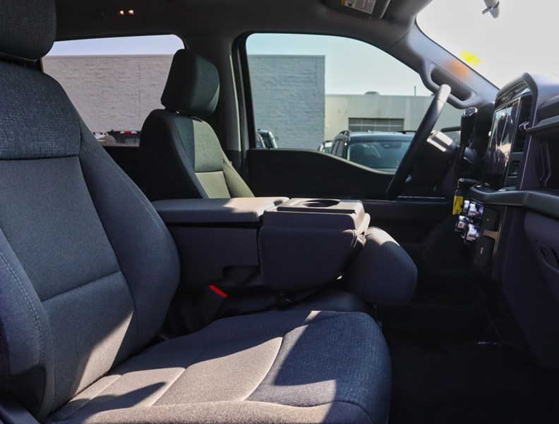 2026 Ford F-150 XLT | 4X4 | 3.5L | 301A | 157 | Tow/Haul | R Brds