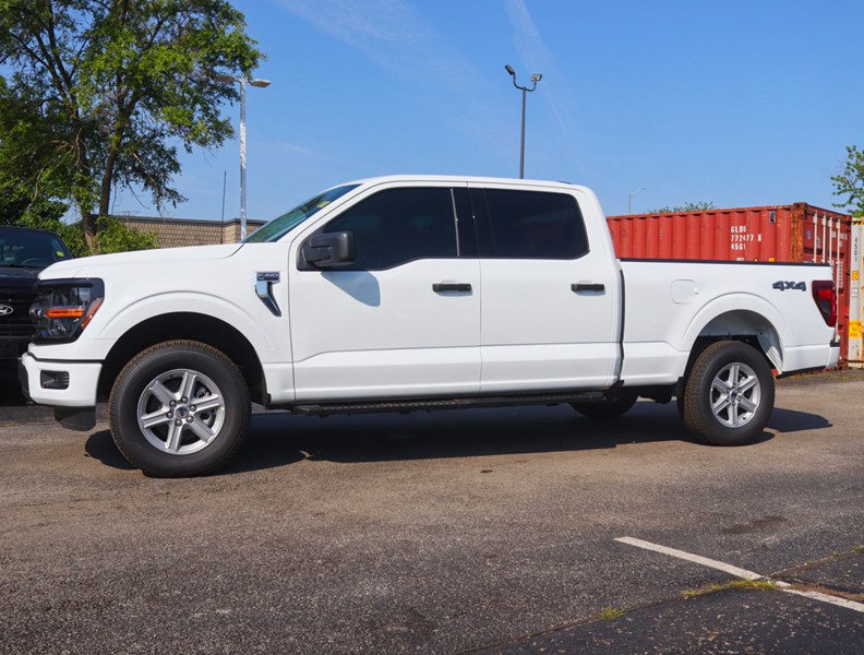 2026 Ford F-150 XLT | 4X4 | 3.5L | 301A | 157 | Tow/Haul | R Brds