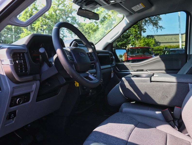 2026 Ford F-150 XLT | 4X4 | 3.5L | 301A | 157 | Tow/Haul | R Brds