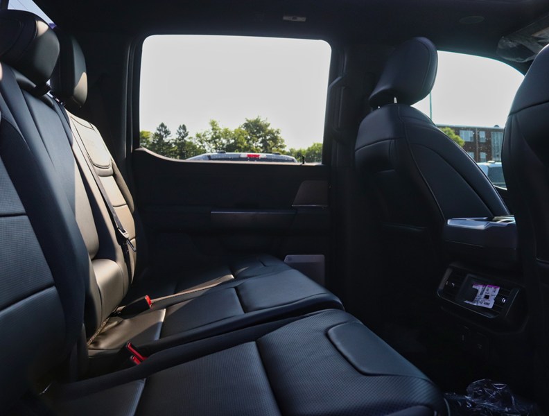 2026 Ford F-150 Raptor |4X4 | 3.5L | 801A | Roof | Spray In