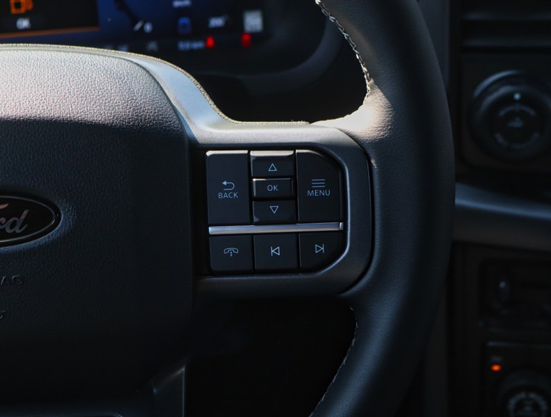 2026 Ford F-150 XLT | 4X4 | 3.5L | 302A | 157 | Blk Pk Pls | Tow/H