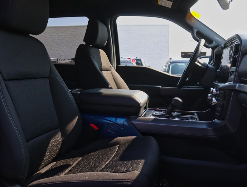 2026 Ford F-150 XLT | 4X4 | 3.5L | 302A | 157 | Blk Pk Pls | Tow/H