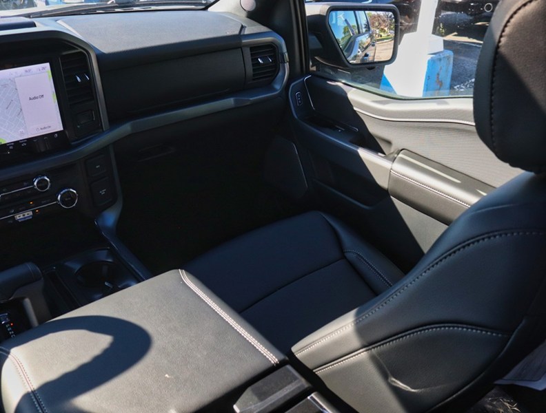 2026 Ford F-150 XLT | 4X4 | Hybrid | 303A | Blk Pk | Roof | Bed U