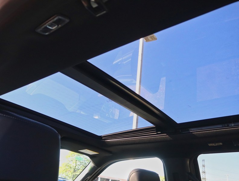 2026 Ford F-150 XLT | 4X4 | Hybrid | 303A | Blk Pk | Roof | Bed U